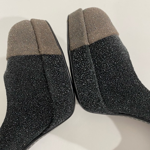 Authentic Chanel Black and Grey Glitter Platform Heels size 37 1/2 - Picture 6 of 12